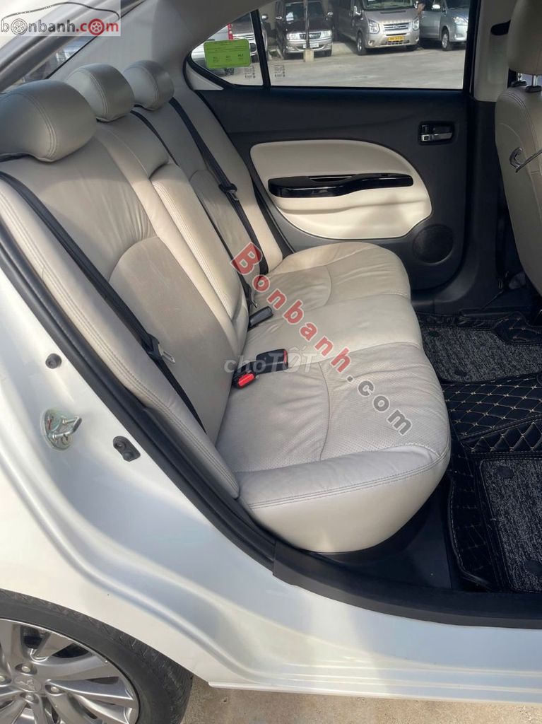 Mitsubishi Attrage 1.2CVT 2017 - 230 Triệu. Mua bán Ô tô tại Quận Tân Phú Tp Hồ Chí Minh được đăng bởi Duy hình 7