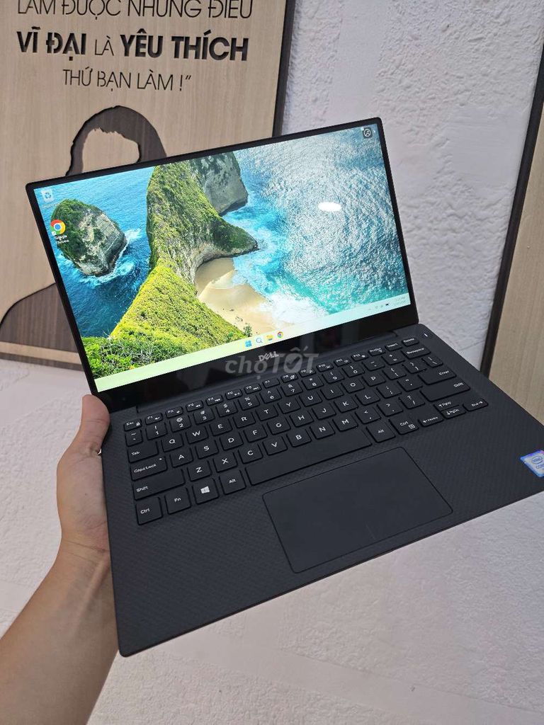 Laptop cảm ứng Dell XPS 13 9350 I7, 16GB SSD 256. Mua bán Laptop tại Quận 10 Tp Hồ Chí Minh được đăng bởi Thắng GFT hình 1