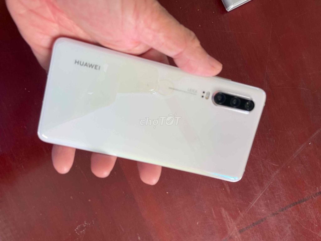 Huawei P30 128GB Trắng Like New. Mua bán Điện thoại tại Quận Ninh Kiều Cần Thơ được đăng bởi Talo hình 1