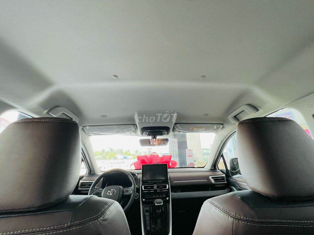 Toyota Innova Cross 2025 giao ngay. Mua bán Ô tô tại Huyện Bình Chánh Tp Hồ Chí Minh được đăng bởi TRANGTRAN TOYOTA AN THÀNH hình 3