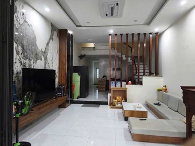 Rent · 3 bd · 100 м² · Quận Cẩm Lệ, ул. LÊ ĐẠI HÀNH