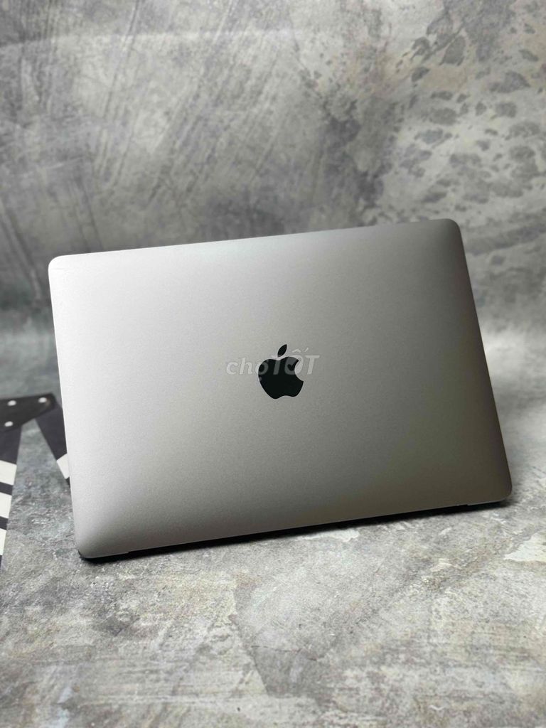 Apple MacBook Pro 2017 i5 8GB/256GB. Mua bán Laptop tại Quận Đống Đa Hà Nội được đăng bởi Lê Hiếu hình 1