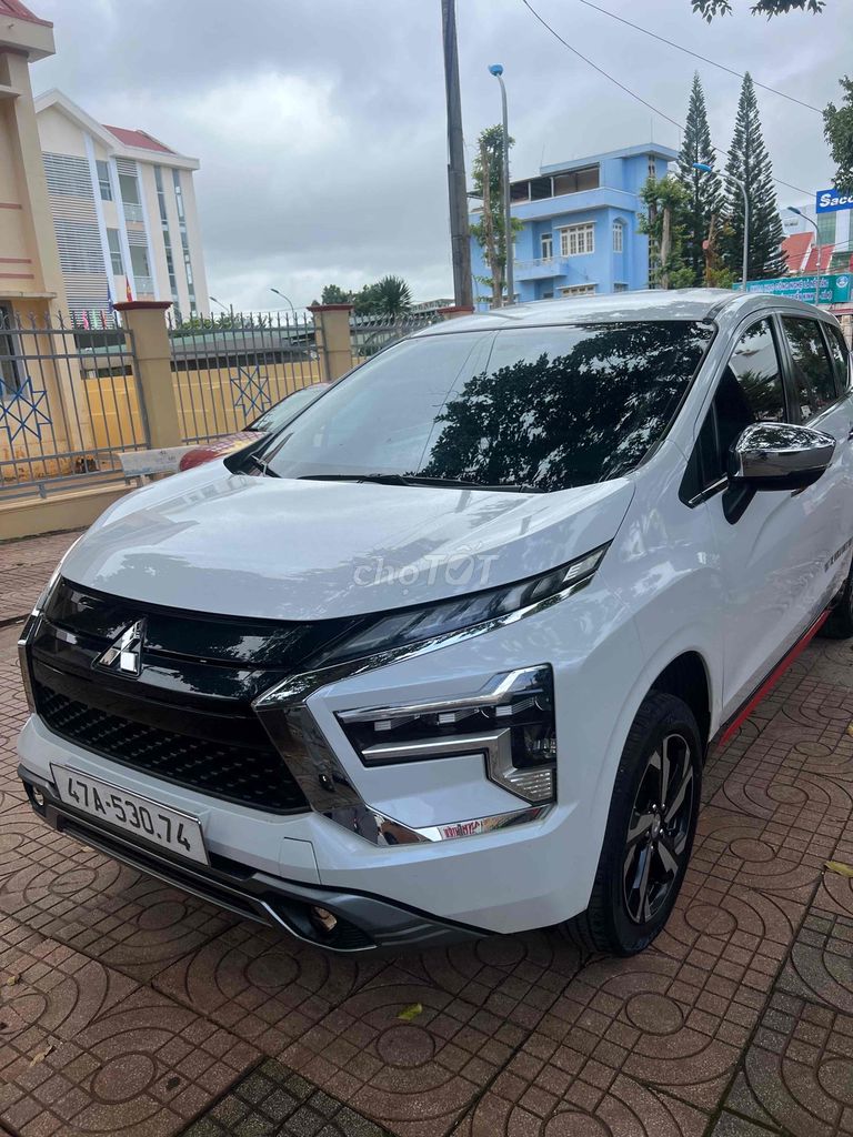 Mitsubishi Xpander 2022 AT Premium - 37000 km