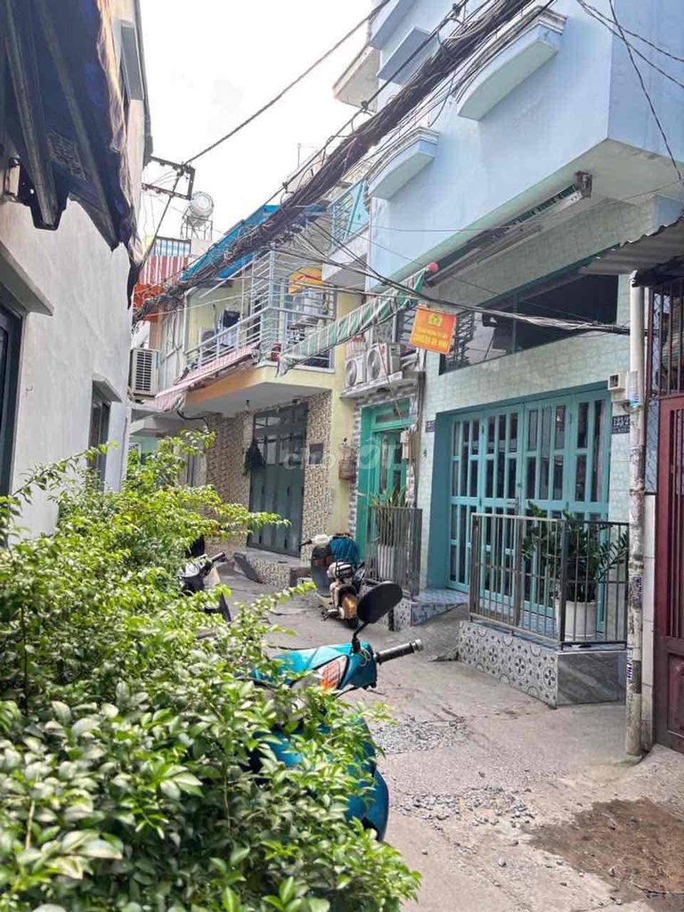 3 ,5 tỷ.  3 x10 m .vạn kiếp, Bình Thạnh .3pn .siêu hiếm .cn 27m