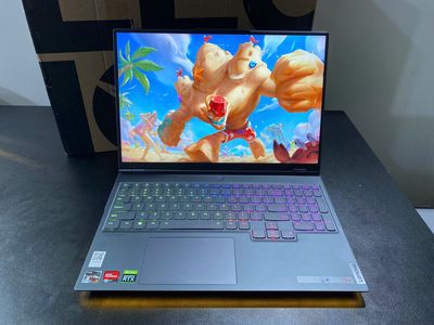 Lenovo Legion 7 2021 : Ryzen 9-5900HX RTX 3080 16G