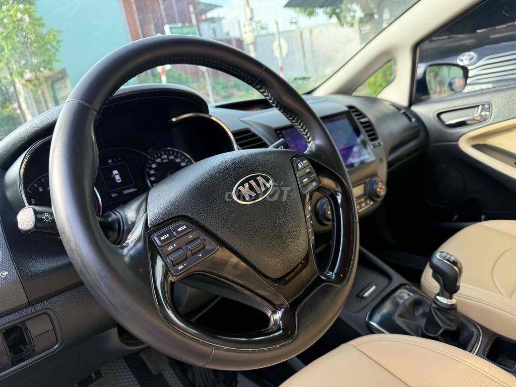 Kia Cerato 2018 1.6 MT - 90000 km. Mua bán Ô tô tại Thành phố Qui Nhơn Bình Định được đăng bởi Âu nguyên tân  hình 1