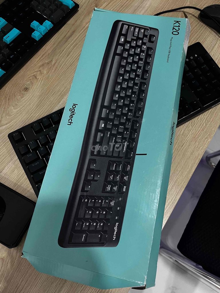 bàn phím E-Dra ek3104RGB, tặng bàn phím Logi K120. Mua bán Phụ kiện (Màn hình, Chuột...) tại Quận Bình Thạnh Tp Hồ Chí Minh được đăng bởi Trường  hình 5