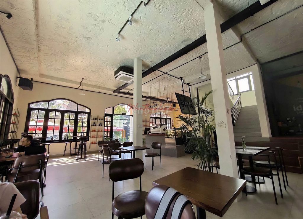 VILLA THẢO ĐIỀN NỞ HẬU – GẦN 850M² DTSD, GIÁ CHỈ 1XX !!