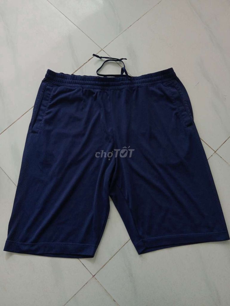 Quần short Uniqlo Thun Nam Xanh mực XL. Mua bán Quần áo tại Huyện Củ Chi Tp Hồ Chí Minh được đăng bởi Hằng Phạm hình 1
