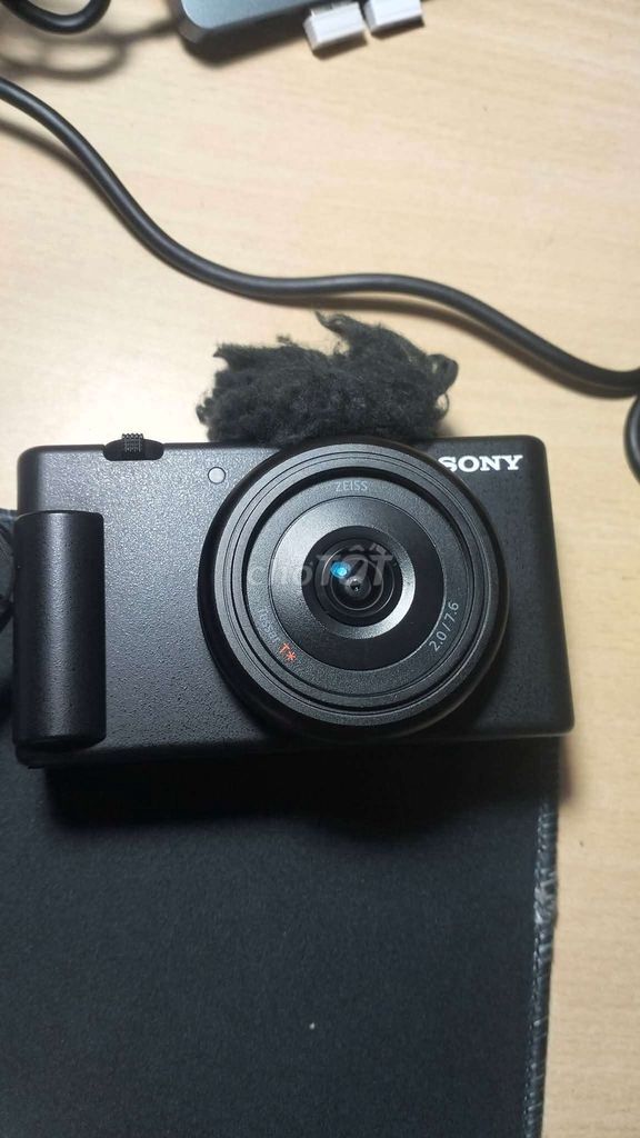 Máy ảnh Sony ZV-1F Đen 95% mới. Mua bán Máy ảnh, Máy quay tại Quận Liên Chiểu Đà Nẵng được đăng bởi Duy Bảo hình 1