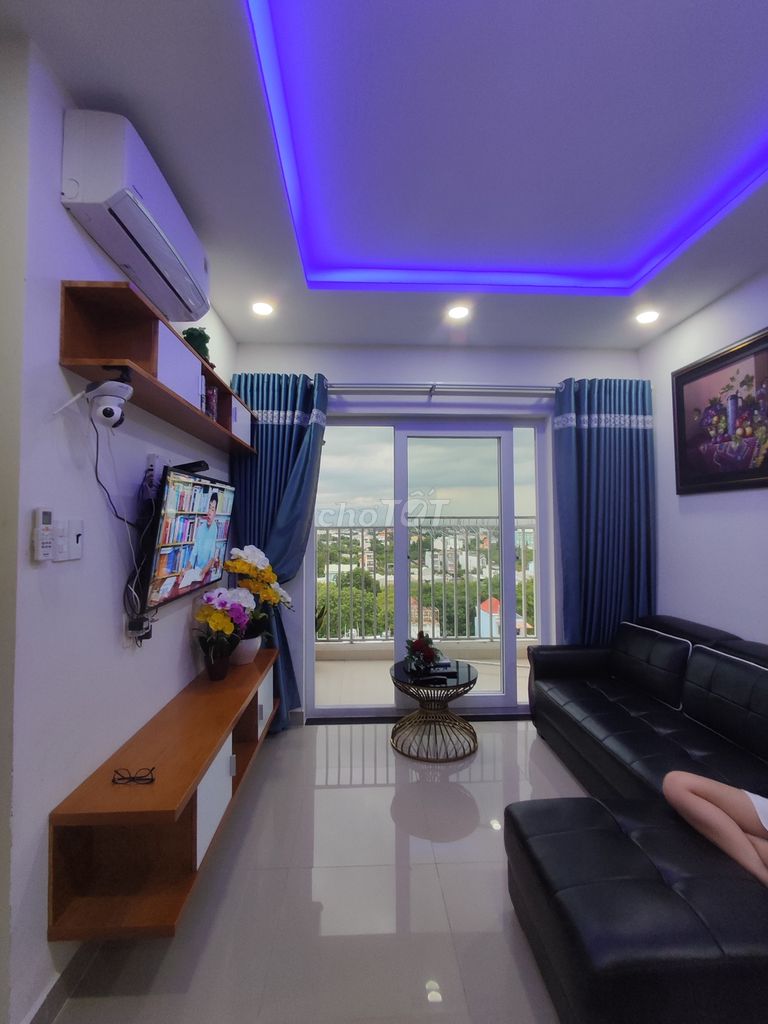 Bán căn góc 2 view 75m2 - Có nội thất - Đã có sổ