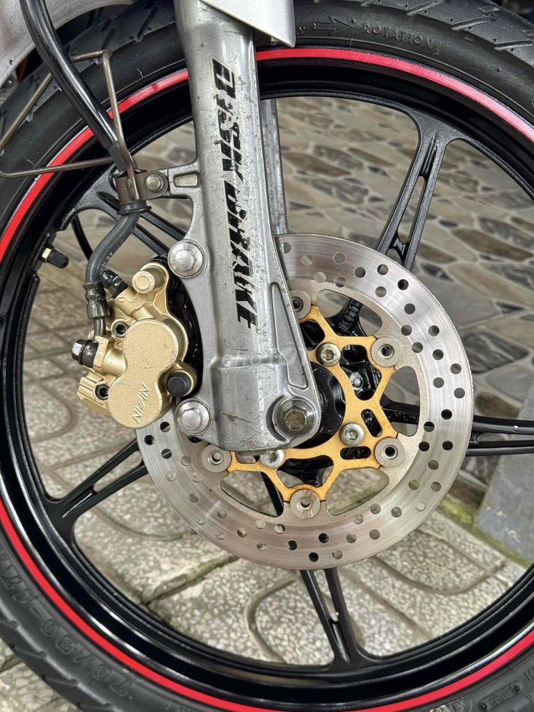 Yamaha Jupiter MX 2007 Bạc đen. Mua bán Xe máy tại Quận Ô Môn Cần Thơ được đăng bởi Tiến Tạp Hoá  hình 12