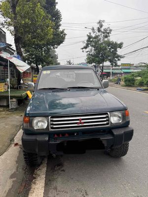 Mitsu Pajero chính chủ bs61 máy êm. Mua bán Ô tô tại Thành phố Thủ Dầu Một Bình Dương được đăng bởi hien pham