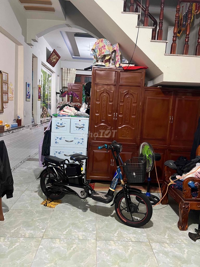 xe vừa thay bình mới cho mẹ. Mua bán Xe điện tại Thành phố Dĩ An Bình Dương được đăng bởi văn minh hình 1