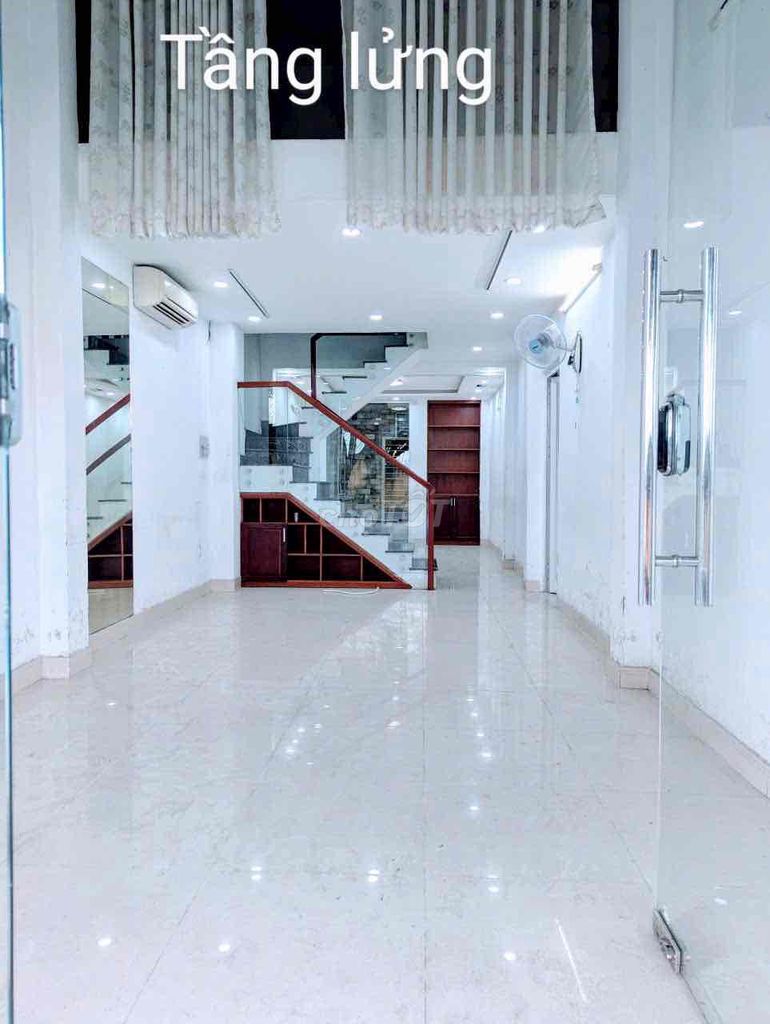 Cho Thuê Nhà Hẻm 12m Thông 4x15m 2Lầu Lê Thị Hồng 15tr
