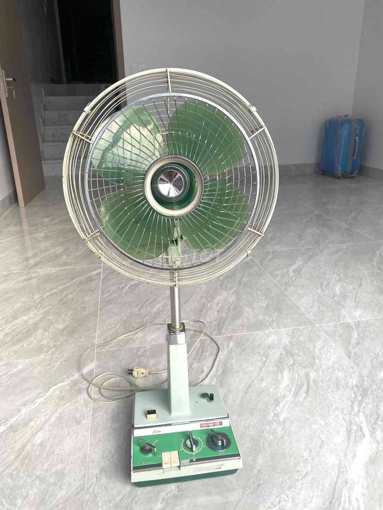 Quạt lửng Toshiba Gang sắt Xanh lá. Mua bán Quạt tại Quận Hồng Bàng Hải Phòng được đăng bởi Giang Hp hình 1