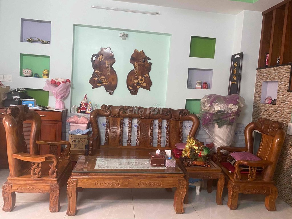 Bộ bàn ghế gỗ gõ đỏ Nam Phi 6 món – tay/cột 12. Mua bán Bàn ghế tại Huyện Hóc Môn Tp Hồ Chí Minh được đăng bởi Nguyen Dat hình 1