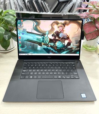 Dell XPS 15 i9 Gen8 Ram32 SSD1TB cảm ứng pin trâu