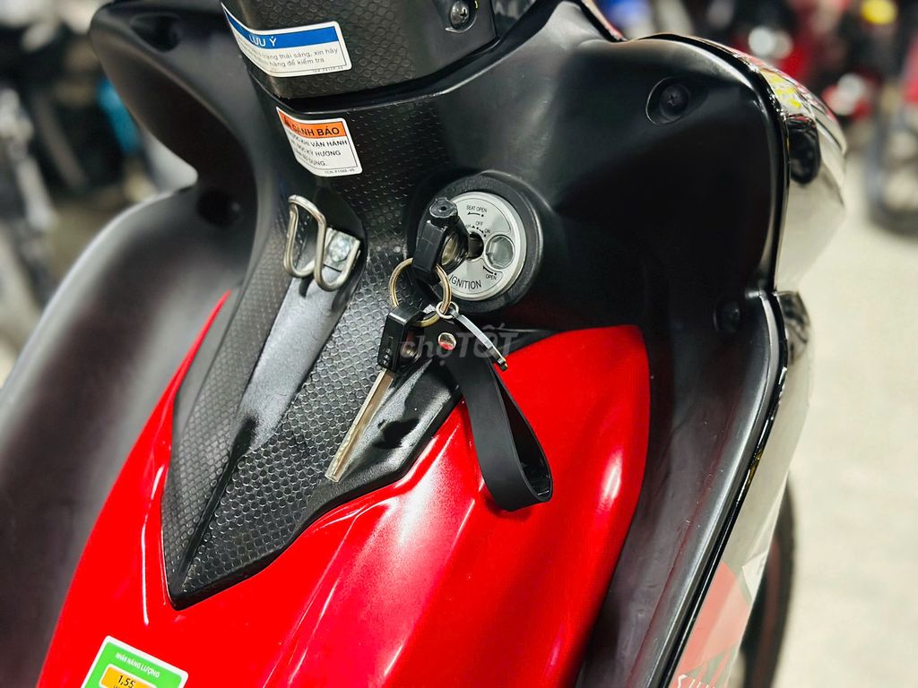 XE MÁYTHANH TÙNG_JUPITER 115FI ĐỎ ĐEN BIỂN 29 ZIN. Mua bán Xe máy tại Quận Nam Từ Liêm Hà Nội được đăng bởi THANH TÙNG hình 4