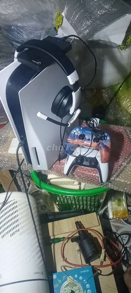 Máy chơi game Sony PS5 1200 512GB Trắng. Mua bán Thiết bị chơi game tại Huyện Hóc Môn Tp Hồ Chí Minh được đăng bởi Bj hình 1