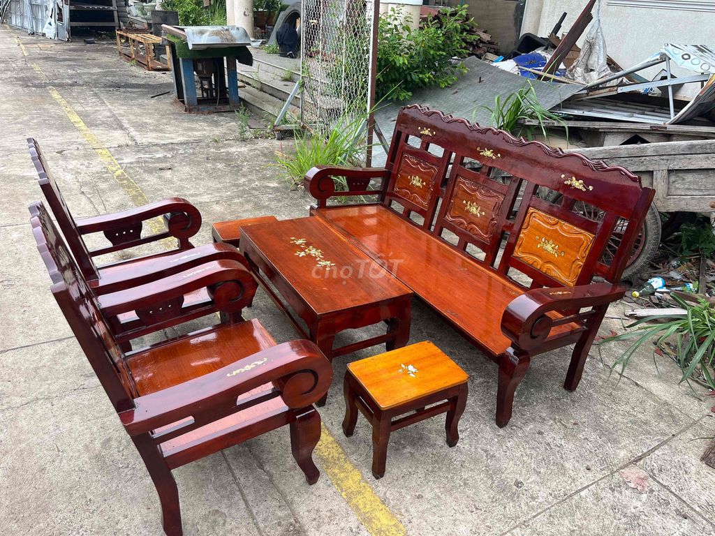 Bộ bàn ghế gỗ 6 món. Mua bán Bàn ghế tại Thành phố Sóc Trăng Sóc Trăng được đăng bởi  Đồ Cũ Phú Quý Sóc Trăng hình 1
