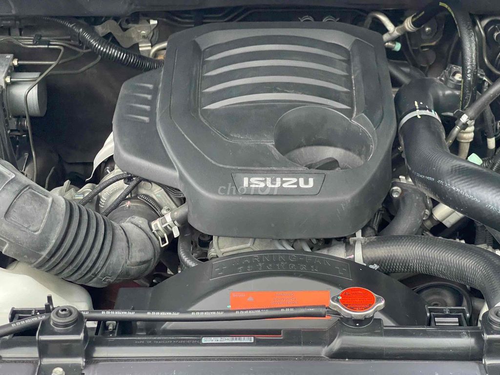 Isuzu Mu X 2018 1.9 4X2 AT - 89000 km. Mua bán Ô tô tại Quận Bình Thạnh Tp Hồ Chí Minh được đăng bởi Ô TÔ SÀI GÒN hình 20