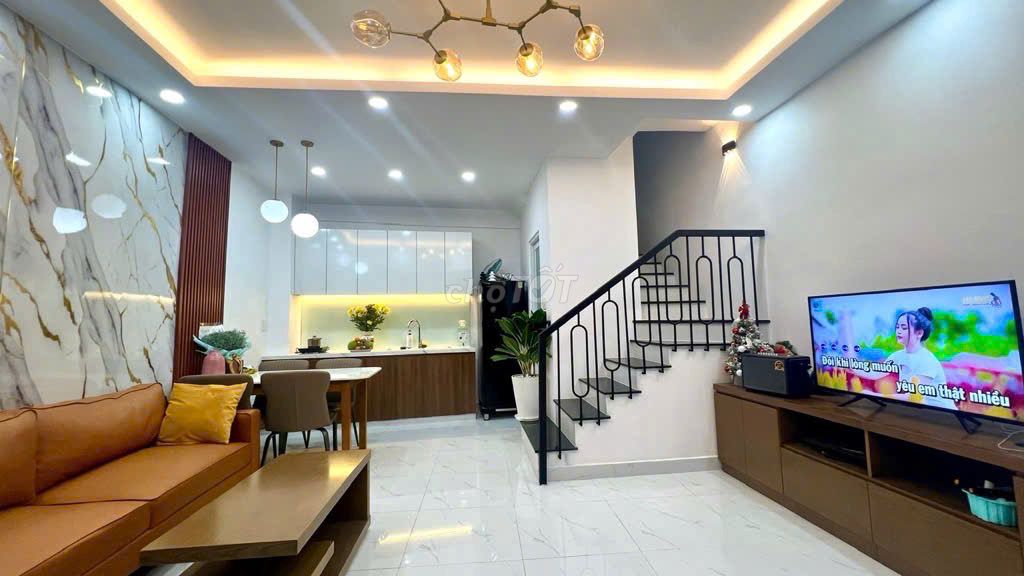 Bán Nhà, Huỳnh Tấn Phát ,GẦN 30M2, nở hậu tài lộc ,2 tầng ,nhỉnh 3 tỷ