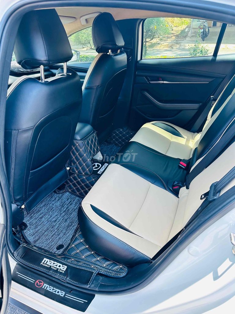 Mazda 3 2021 1.5L Deluxe - 37000 km. Mua bán Ô tô tại Thành phố Buôn Ma Thuột Đắk Lắk được đăng bởi SALON ÔTÔ NGỌC ẨN hình 5