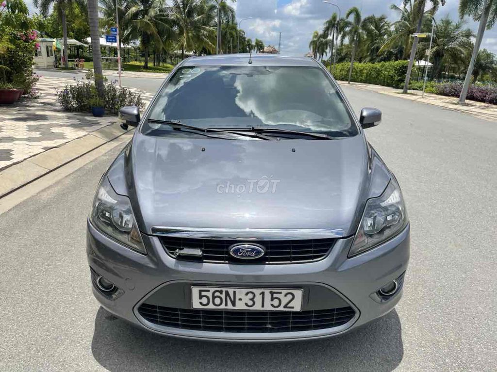 Ford Focus máy dầu số tự động đời 2009