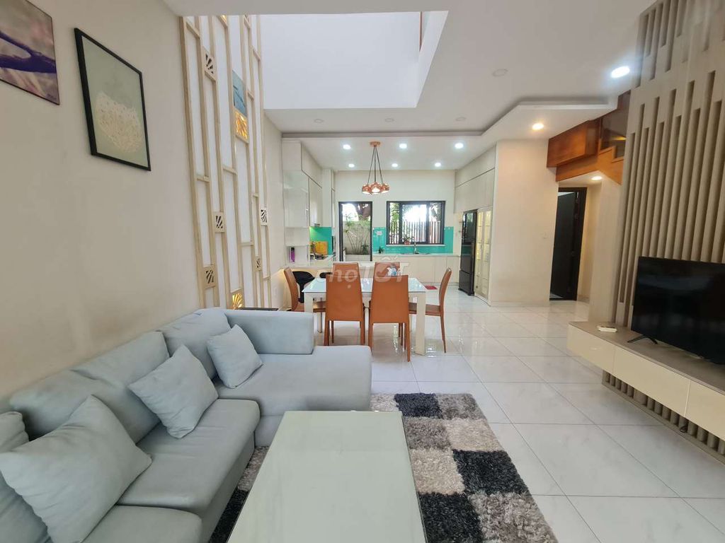 Cho thuê Nhà phố đẹp 4PN, 5WC, 90m2, KDC GOLF PARK, Đ. Số 2, P. LTM