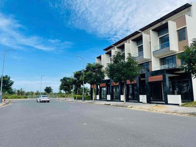 Bán nhanh cặp nền liền kề Khu Mỹ An Biên Hoà Newcity sẳn sổ công chưng. Mua bán đất tại Thành phố Biên Hòa Đồng Nai được đăng bởi Nguyễn Hoàng Land