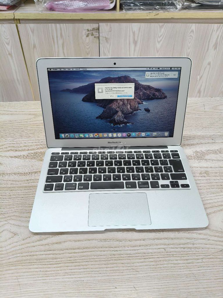 Macbook Air 2013 11,6 inch  i5 4GB/128GB Bạc. Mua bán Laptop tại Quận Hà Đông Hà Nội được đăng bởi Laptops Flash hình 1