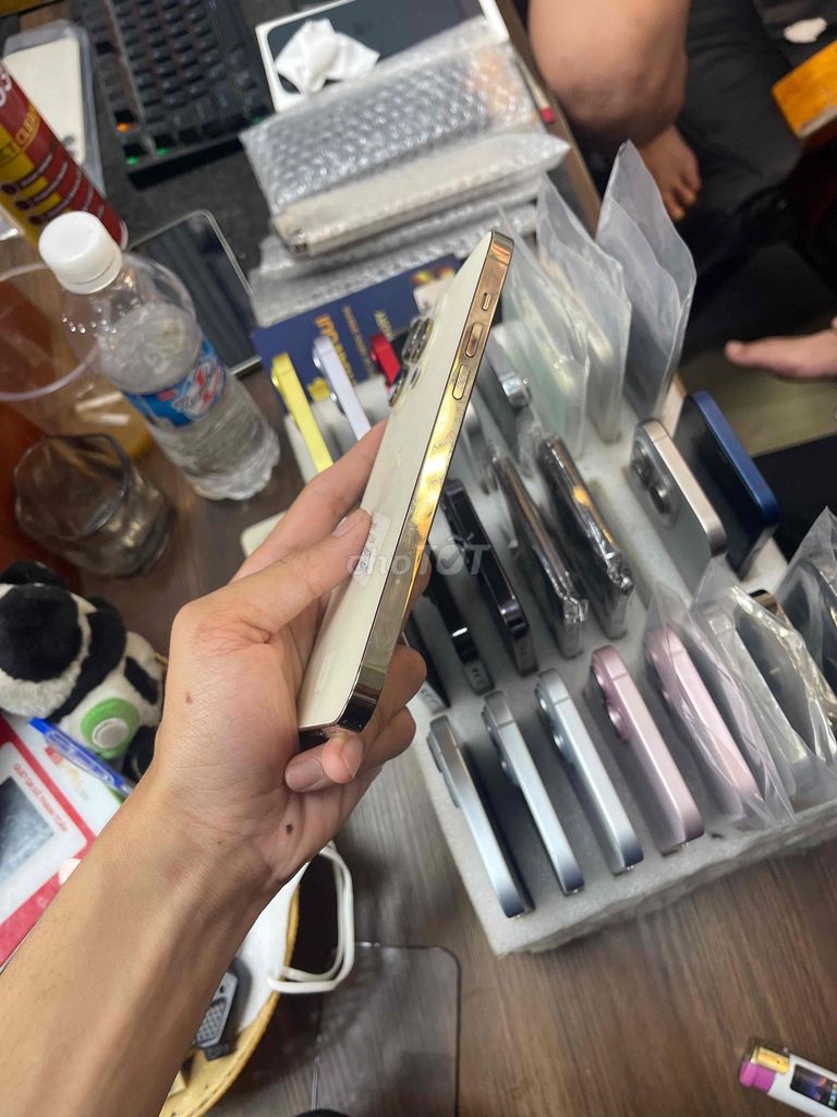 Apple iPhone 15 Đen. Mua bán Điện thoại tại Huyện Hóc Môn Tp Hồ Chí Minh được đăng bởi Bình Apple hình 1