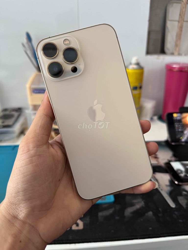 iPhone 13 Pro Max 128GB Lock Gold vỏ 97,98%. Mua bán Điện thoại tại Quận Ninh Kiều Cần Thơ được đăng bởi Âu IPhone hình 1
