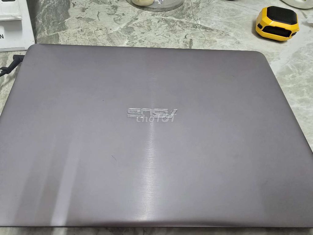 Asus Vivobook i5 7500U 4GB/120GB Xám. Mua bán Laptop tại Quận Thanh Khê Đà Nẵng được đăng bởi Roney hình 1