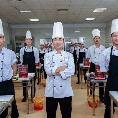 [Sân Golf] Nhân viên Chảo Tiệc Thu nhập 16 - 20tr