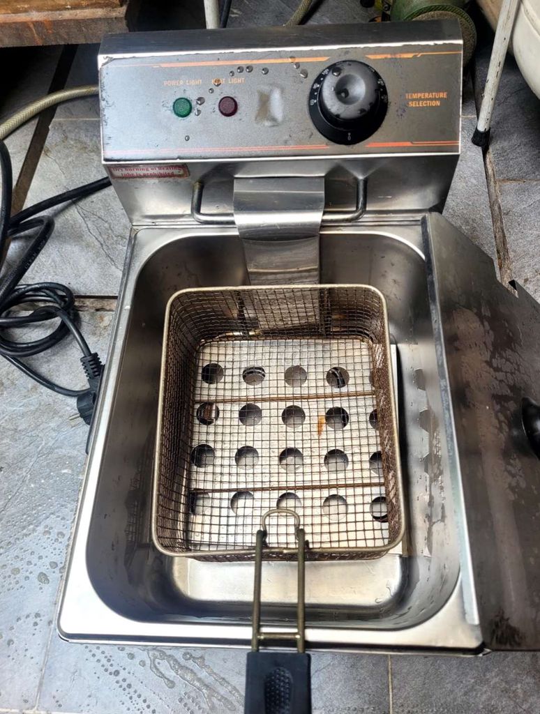 Bếp chiên nhúng Eton ZL1 5.5L. Mua bán Bếp, lò, đồ điện nhà bếp tại Thành phố Thủ Đức Tp Hồ Chí Minh được đăng bởi Mr Thịnh hình 1
