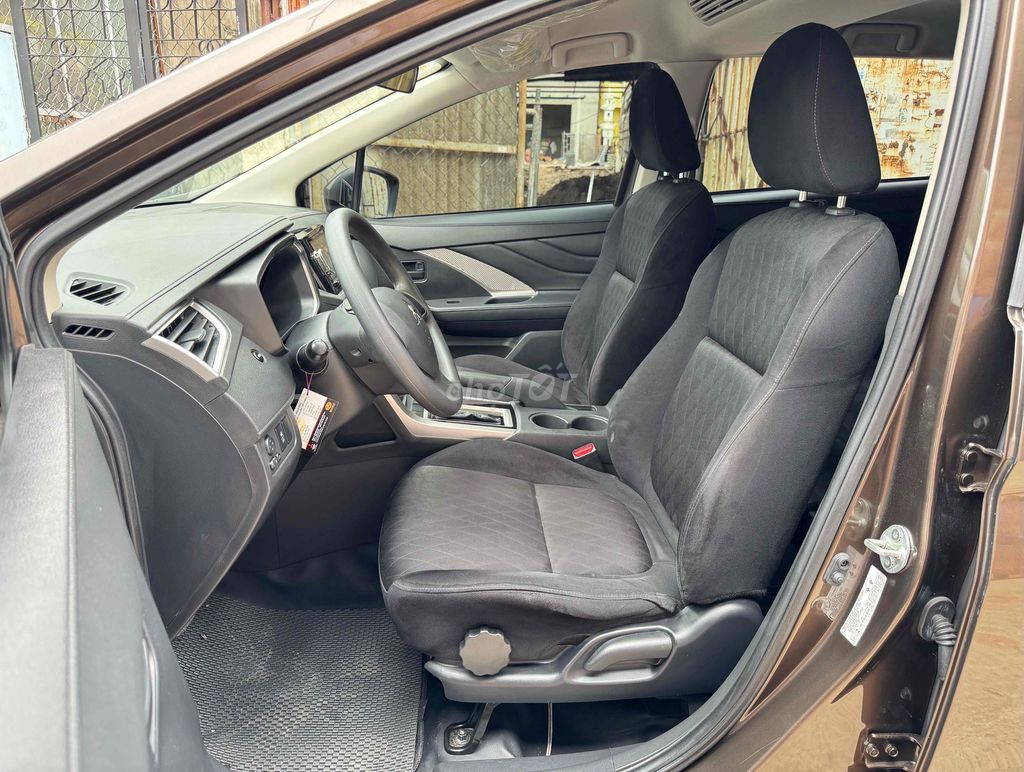 Bán Xpander đời 2022 hỗ trợ bank 70%. Mua bán Ô tô tại Quận Tân Phú Tp Hồ Chí Minh được đăng bởi Hoàng Gia Auto hình 7