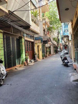 NGUYỄN TRÃI - 50M - NHIỀU NGỦ - GẦN PHỐ - TRUNG TÂM QUẬN THANH XUÂN. Mua bán nhà ở tại Quận Thanh Xuân Hà Nội được đăng bởi Đào Tiến Tùng