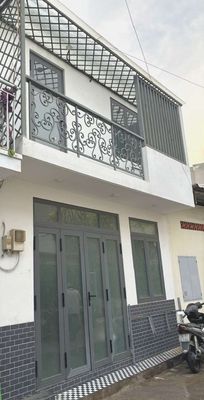 Nhà trệt lầu DT sàn 50m2 hẻm xe hơi SHR gần Hoàng Diệu 2