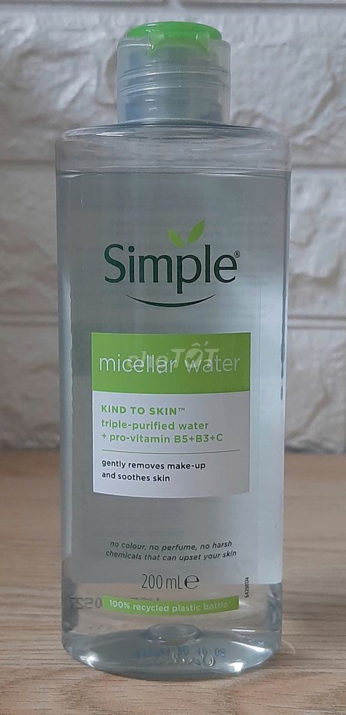 Nước Tẩy Trang SIMPLE; 200ml; Nhập Khẩu Ba Lan.