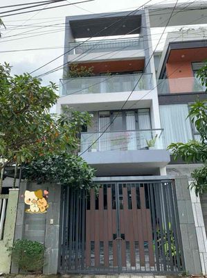 Rent · 4 bd · 100 м² · Quận Ngũ Hành Sơn, ул. Nam Việt Á