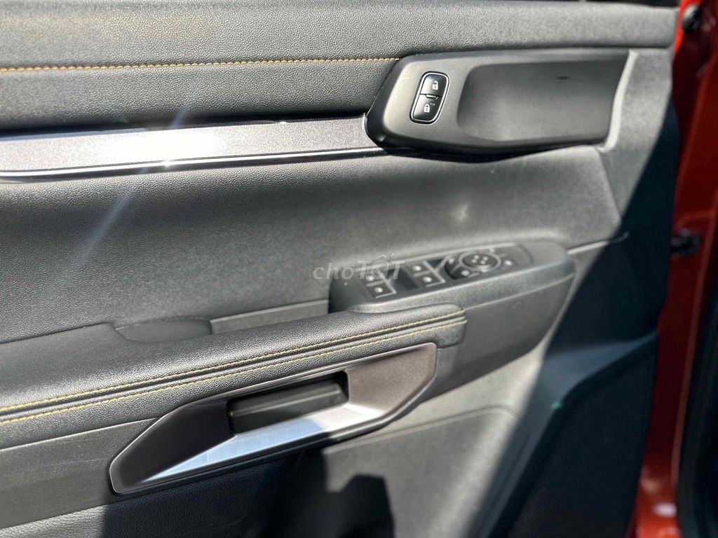 Wildtrak 2.0L 4x4 AT 2023. Mua bán Ô tô tại Quận Long Biên Hà Nội được đăng bởi Trang Gala hình 8