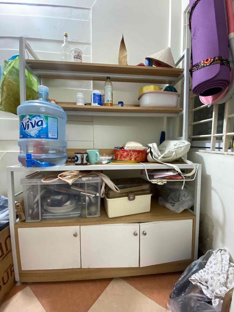 Kệ chứa đồ gỗ kim loại trắng 1m6. Mua bán Tủ, kệ gia đình tại Quận Cầu Giấy Hà Nội được đăng bởi Nguyễn Hải Anh hình 1