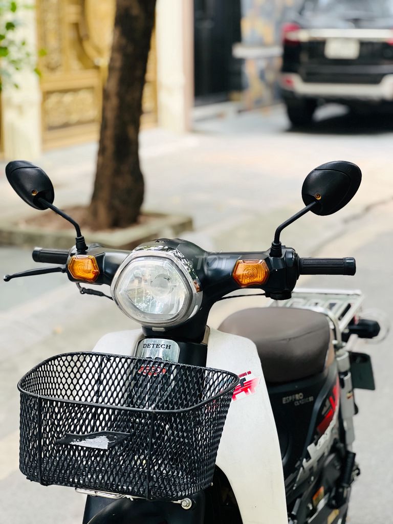 Honda Cub 50cc BIỂN HN ĐỜI MỚI XE ĐẸP. Mua bán Xe máy tại Quận Cầu Giấy Hà Nội được đăng bởi Hoài Nam hình 2