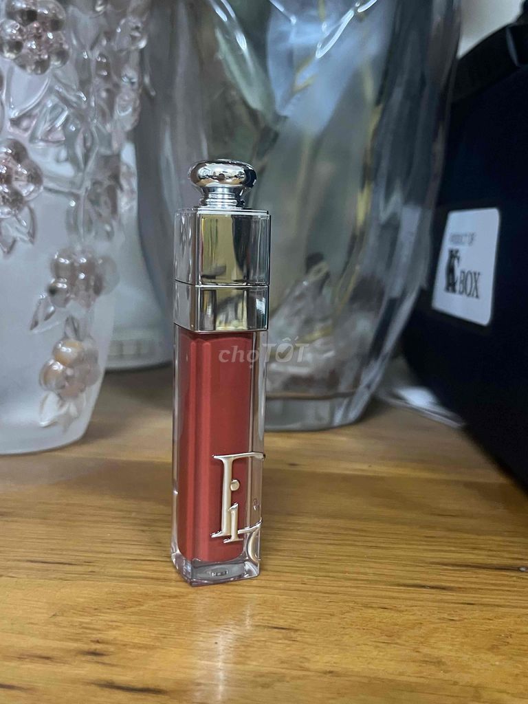 Son Dior 024 Đỏ Nữ. Mua bán Phụ kiện thời trang khác tại Quận 5 Tp Hồ Chí Minh được đăng bởi tran minh anh hình 1