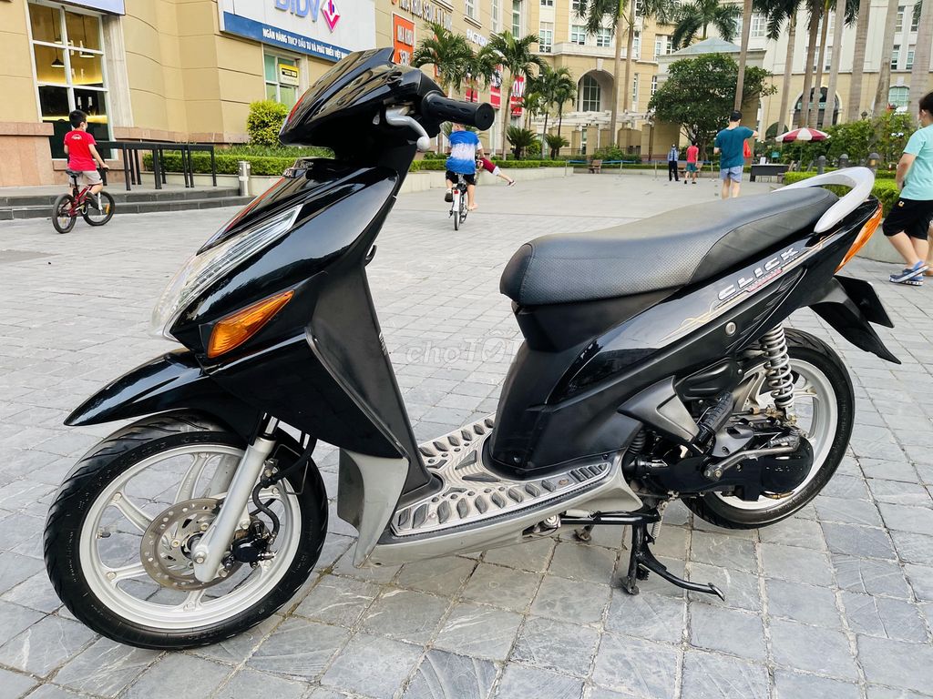 Honda Click 110 BIỂN HÀ NỘI MÁY ZIN NGON. Mua bán Xe máy tại Quận Cầu Giấy Hà Nội được đăng bởi Trí Thành hình 1