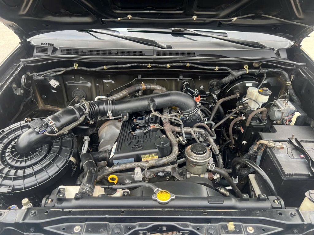 Toyota Fortuner 2011 2.7L Đen 180000 km. Mua bán Ô tô tại Quận Bắc Từ Liêm Hà Nội được đăng bởi Anh Tú hình 12