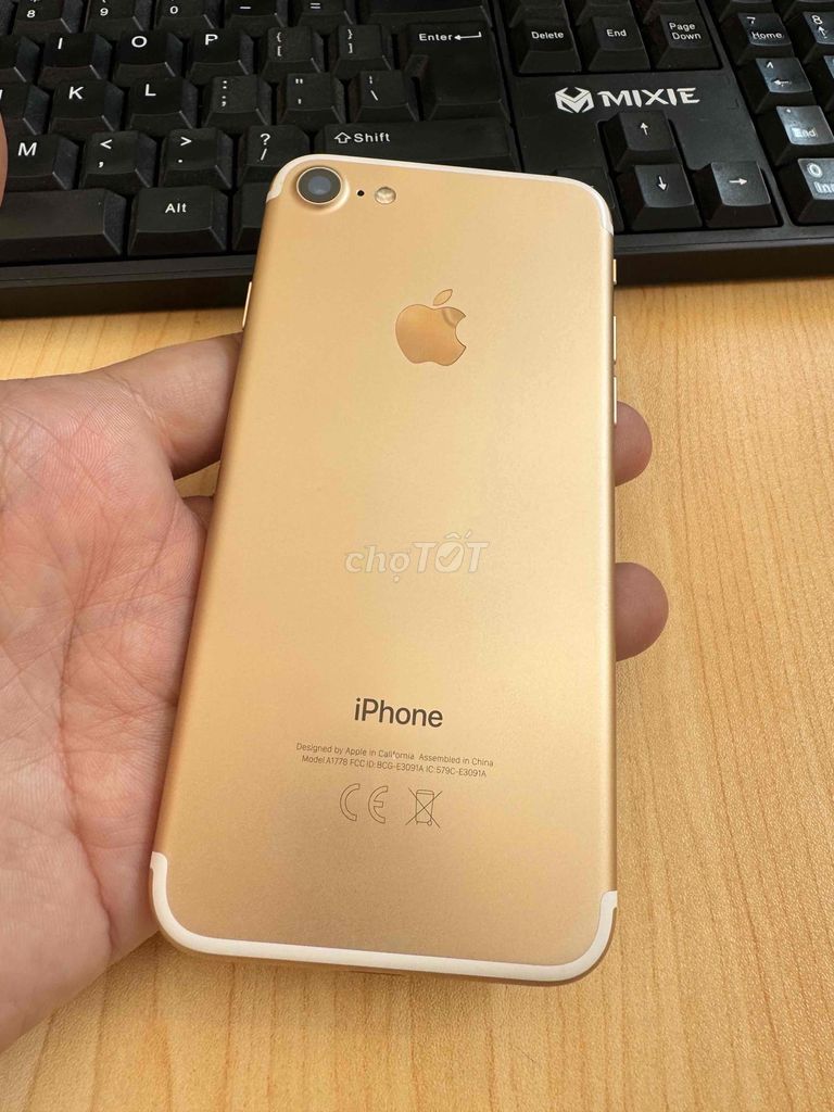 iphone 7 nguyên zin đẹp keng hàng sưu tầm