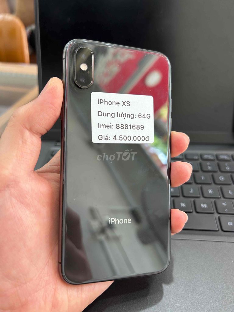 Apple iPhone XS 64GB đen máy đẹp chuẩn zin. Mua bán Điện thoại tại Thành phố Buôn Ma Thuột Đắk Lắk được đăng bởi Nguyễn Hoàng hình 1